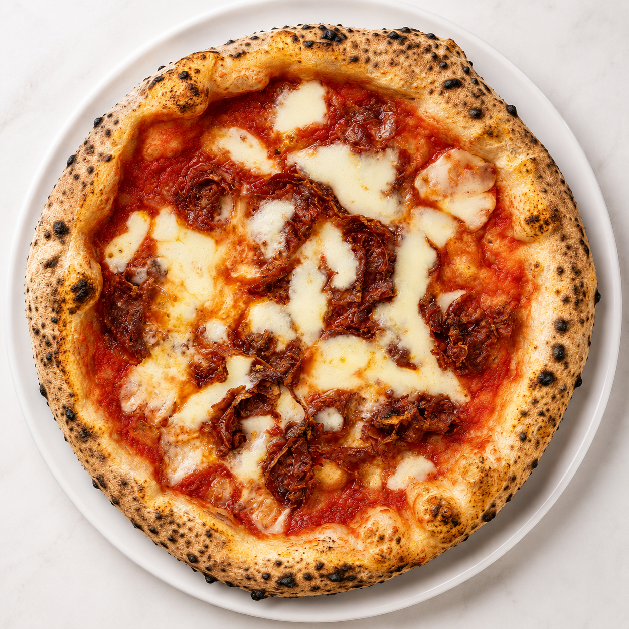 Diavola — Tomato sauce, mozzarella, spicy salami